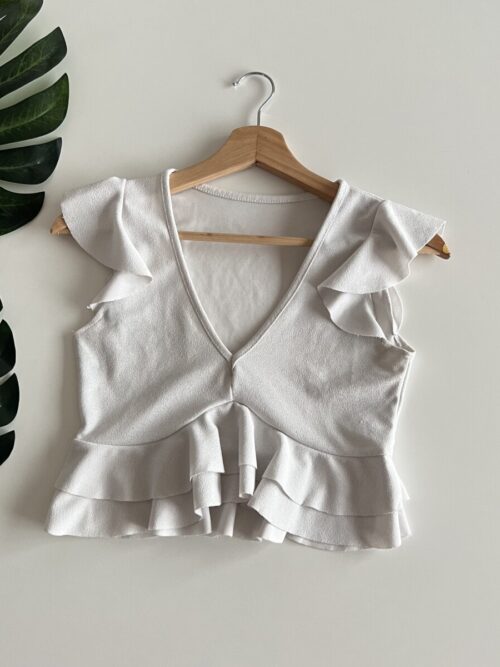Blusa blanca volados