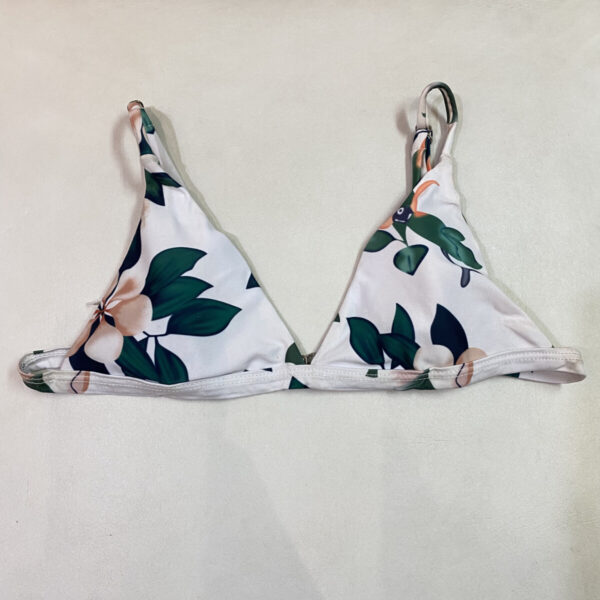 Conjunto bikini Zaful blanco con flores - Image 2