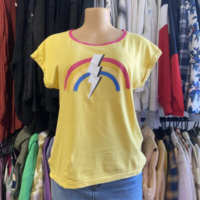 Remera Indian amarilla estampada