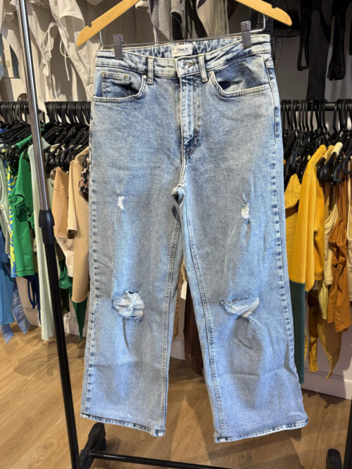 Jean Only roturas - Medio