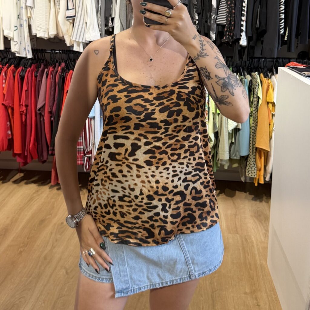 Blusa Indian animal print
