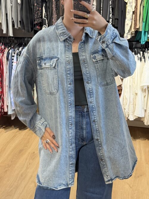 sobre-camisa-de-jean-only